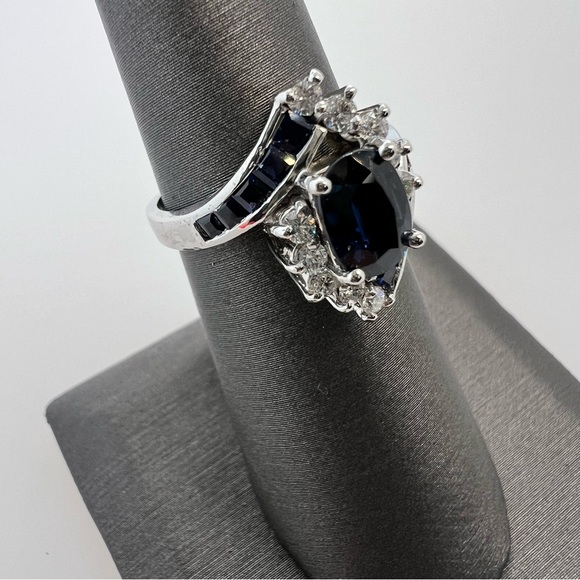 14k White Gold Diamond & Sapphire Ring - Picture 2 of 8